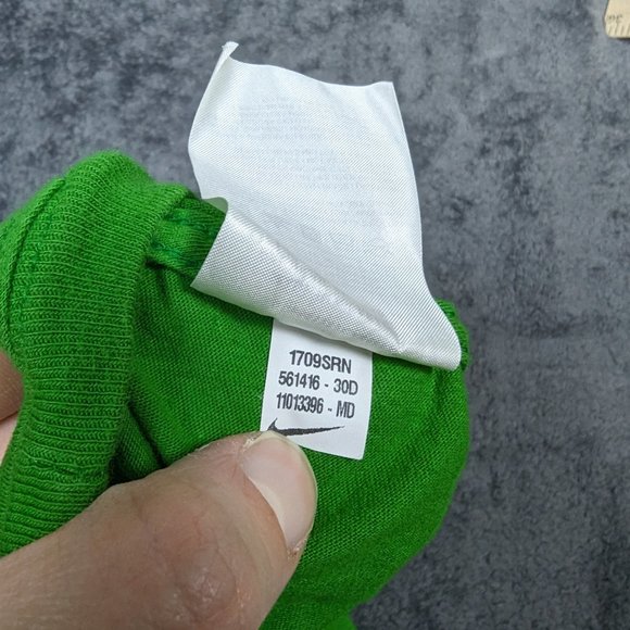 Oregon Ducks Shirt Women Medium Green Always Us Short Sleeve Athletic Nike Tee - Picture 11 of 16